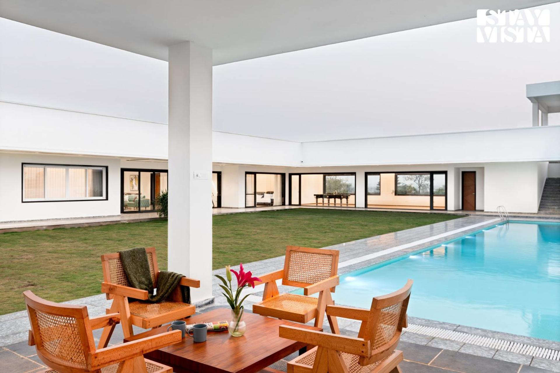 Stayvista At Aj House With Pvt Pool & Projector Set-Up Hyderabad Exterior foto